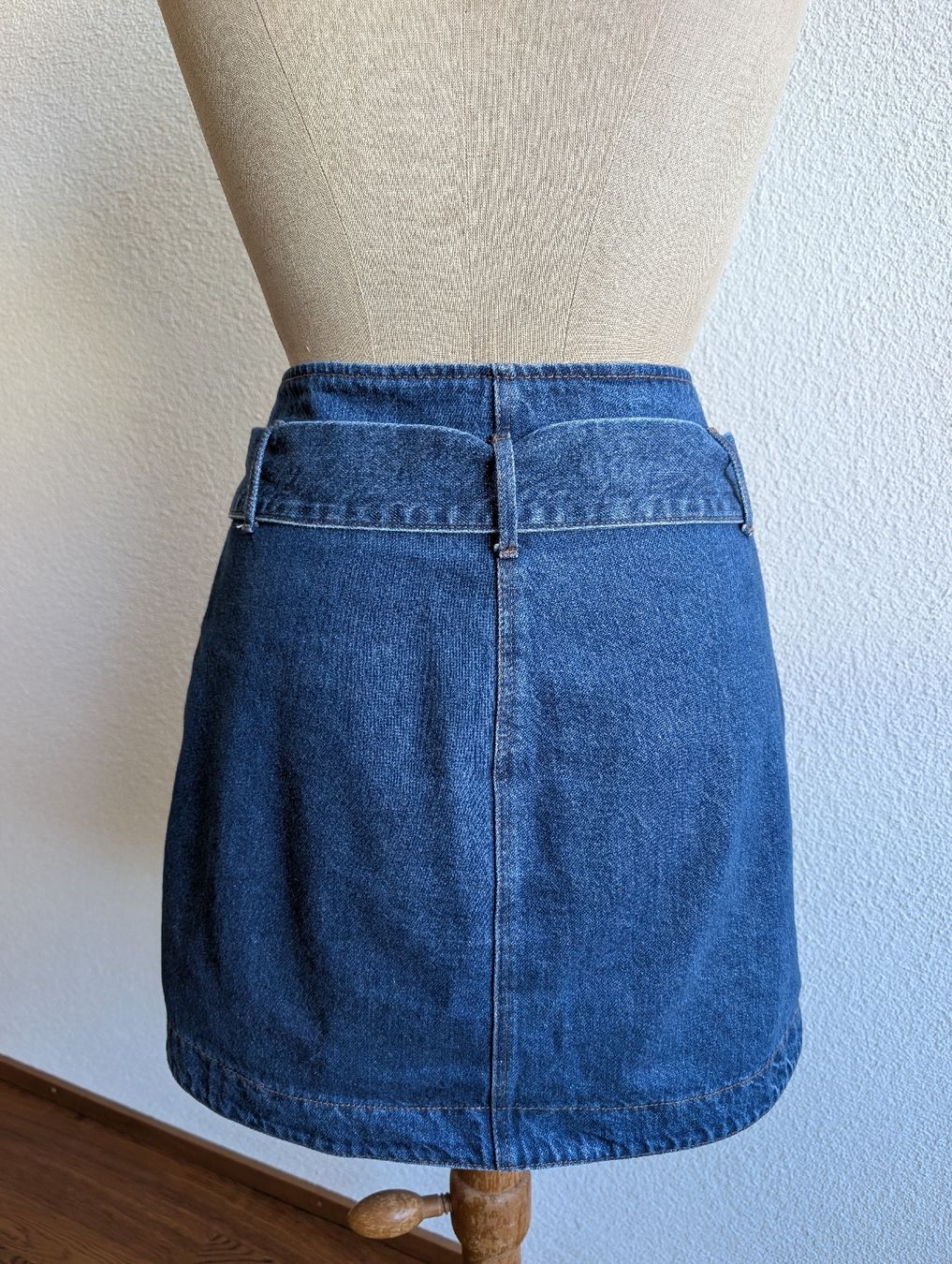 Gonne: Denim Mini Skirt - Size M – Usato da Lachen SZ venduto da joa_rf9n 2