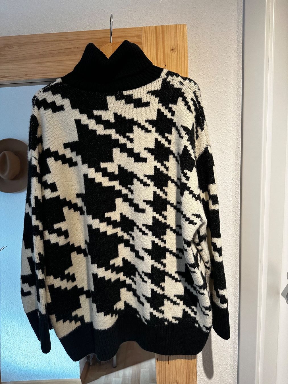 H&M Pulls & Sweat-shirts: Strick – D'occasion à Rapperswil BE par aro_66tx