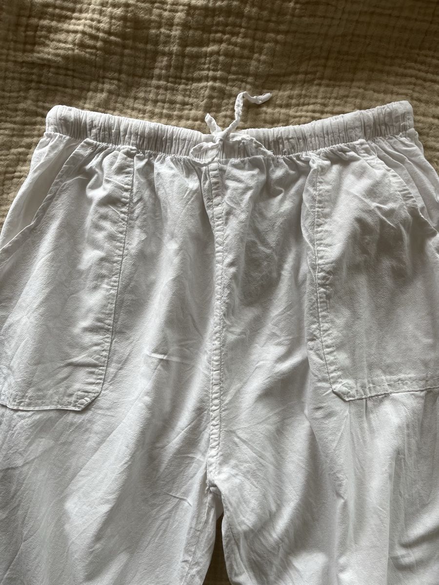 Pantaloni: Spanische weisse Capri Baumwolle Hose, Gr. S – Nuovo (secondo la descrizione) da Zürich venduto da msa_982q 1