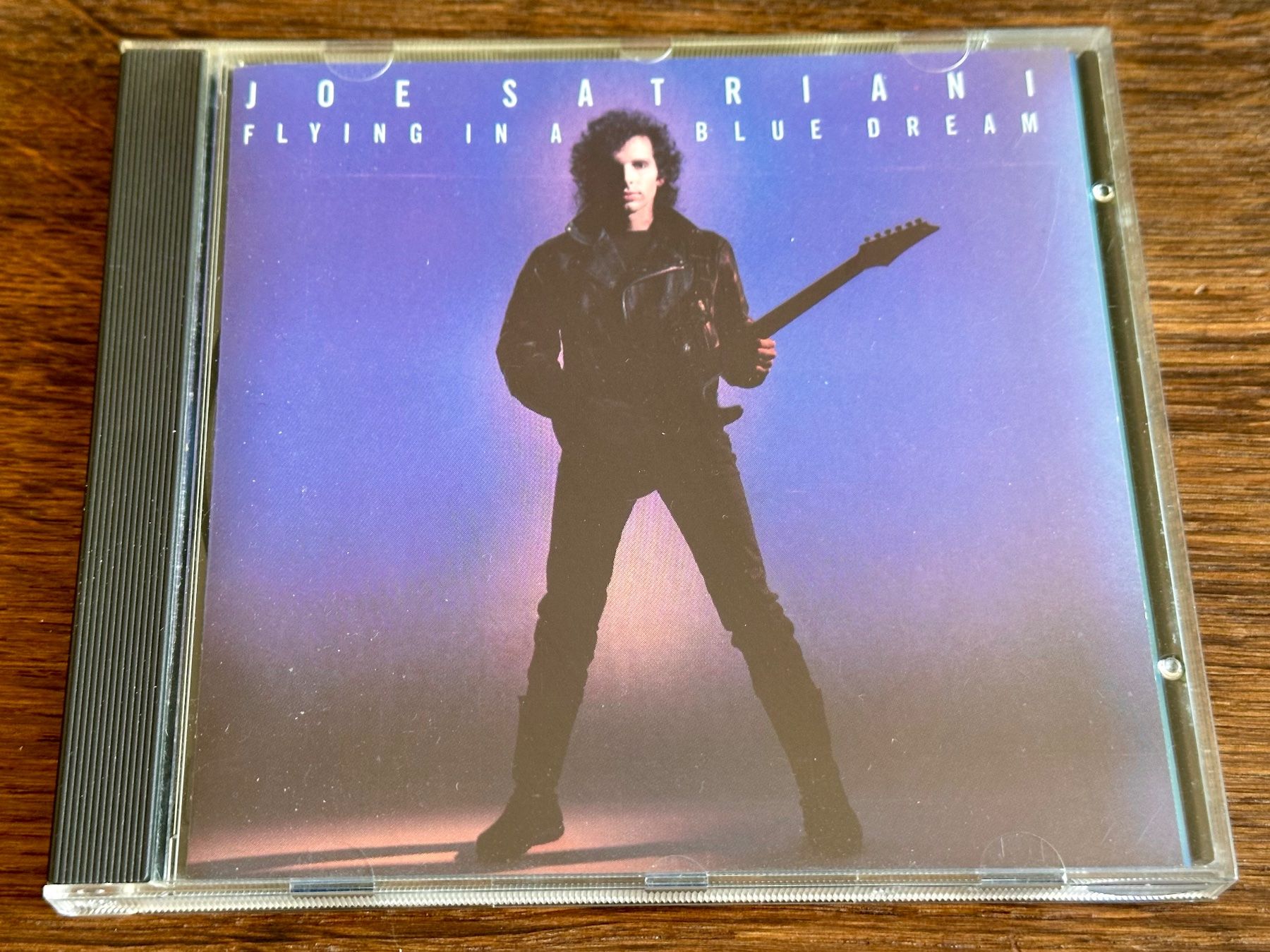 CD: Joe Satriani - Flying in a blue dream - CD – Usato da Pontresina venduto da il-bain