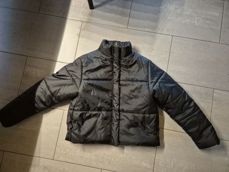 Jacke Gr. M/ neu,fast nie getragen