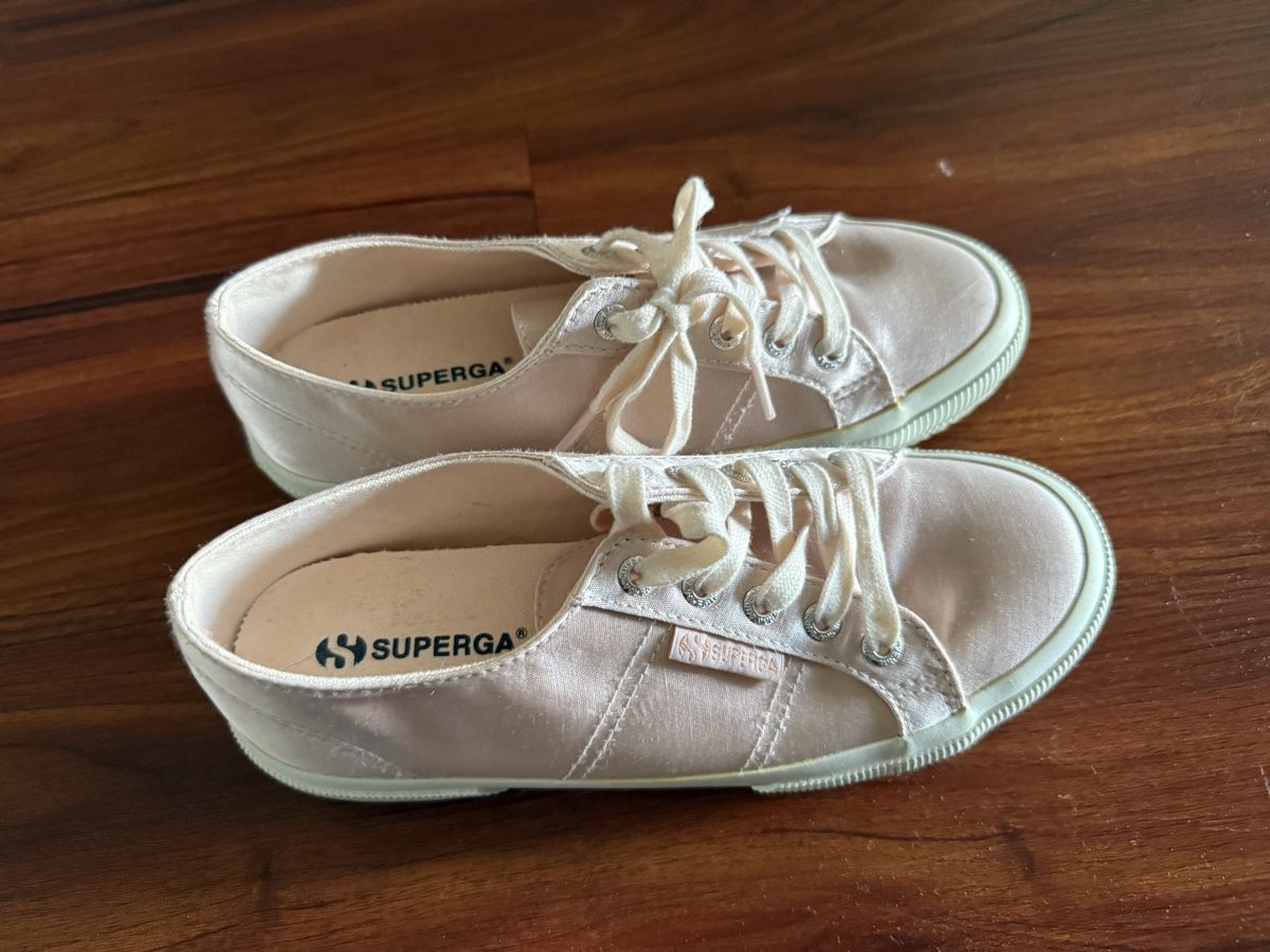 Superga Scarpe da donna: Superga Schuhe – Usato da Luzern venduto da chevy7779