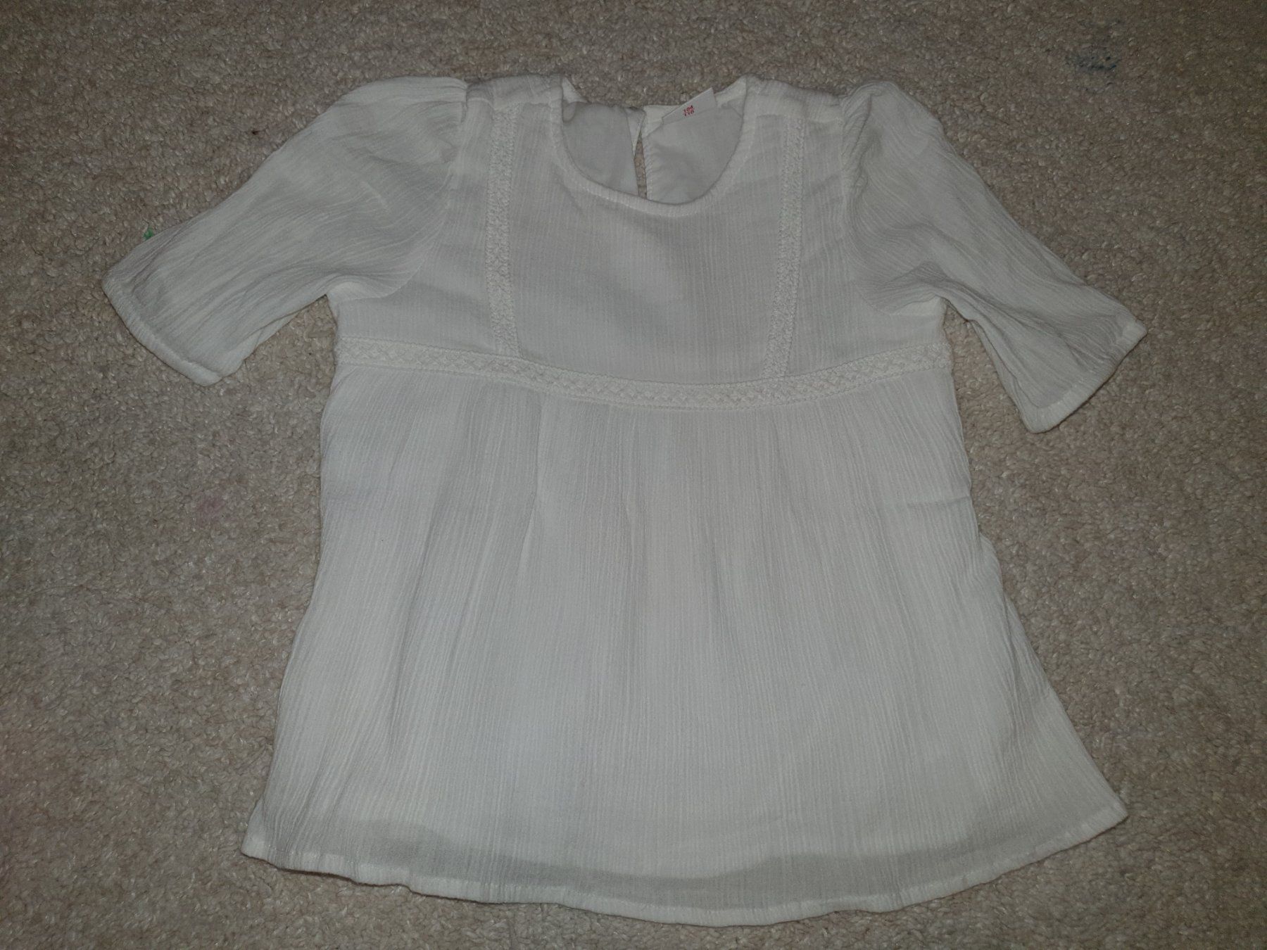 S.Oliver Blouses, T-shirts & Tops: Bluse Gr. 104 s.Oliver – Neuf (Voir description) à Altendorf par MiriCaj 1