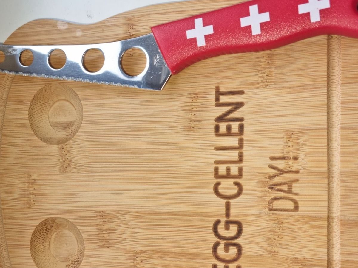 Piatti: Holz Teller, Brettchen neu 2 Stück – Nuovo e nell'imballaggio originale da geroldswil venduto da Gumball1 2