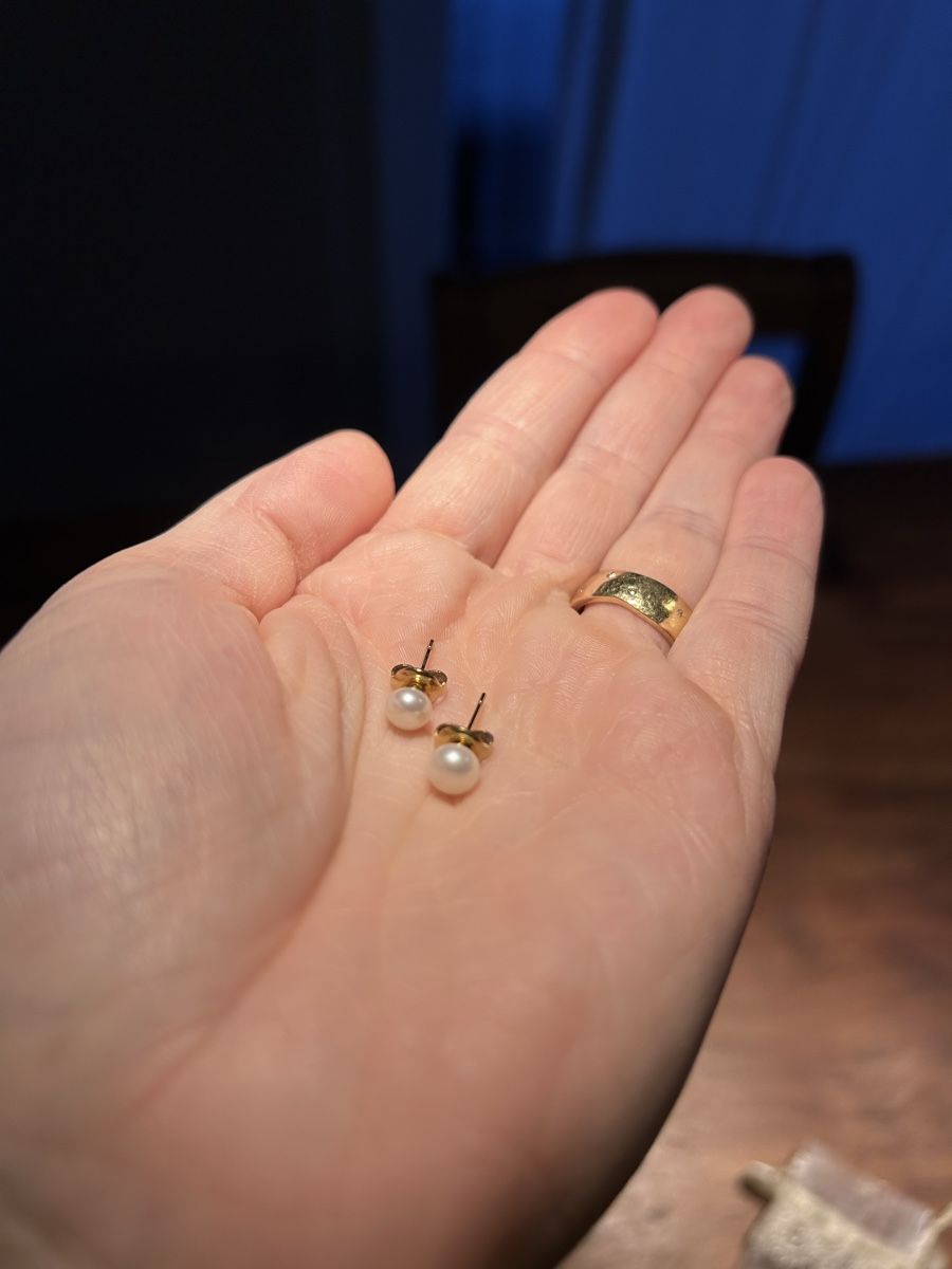 Perle (finte): Tara Style Sonia Pearl Lovestuds – Nuovo (secondo la descrizione) da Kleinandelfingen venduto da Doratschikov