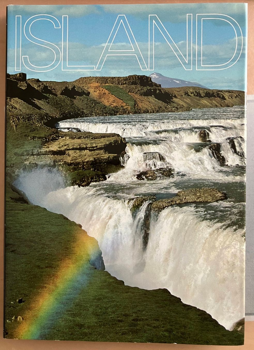 Libri: "Island" – Usato da Zürich venduto da Derrick8