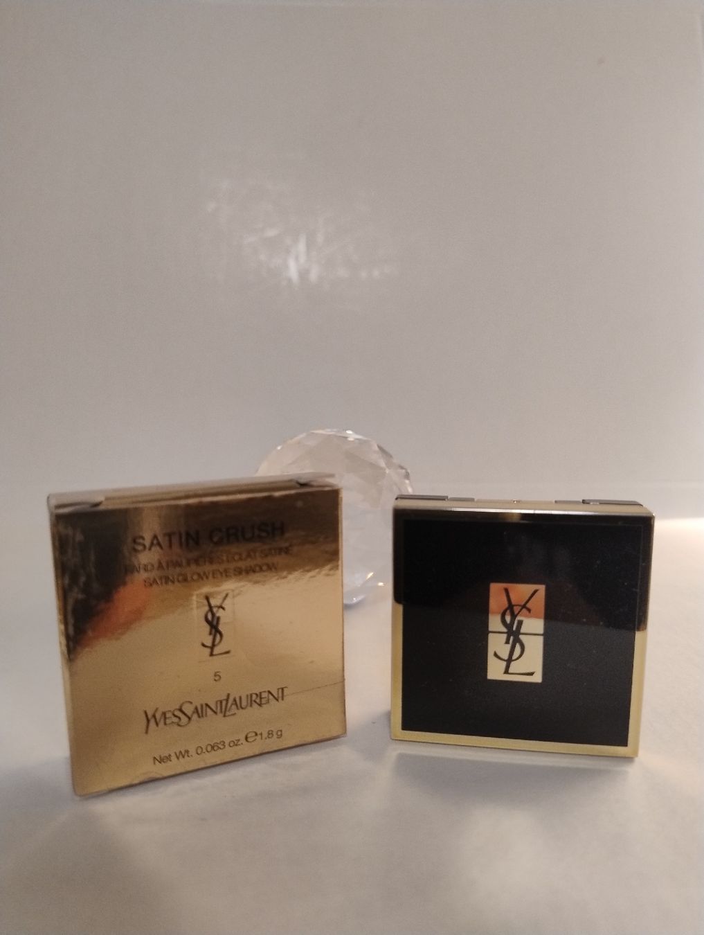 Make-up: SATIN CRUSH – Neu und originalverpackt aus Schwerzenbach von Whokamel 1