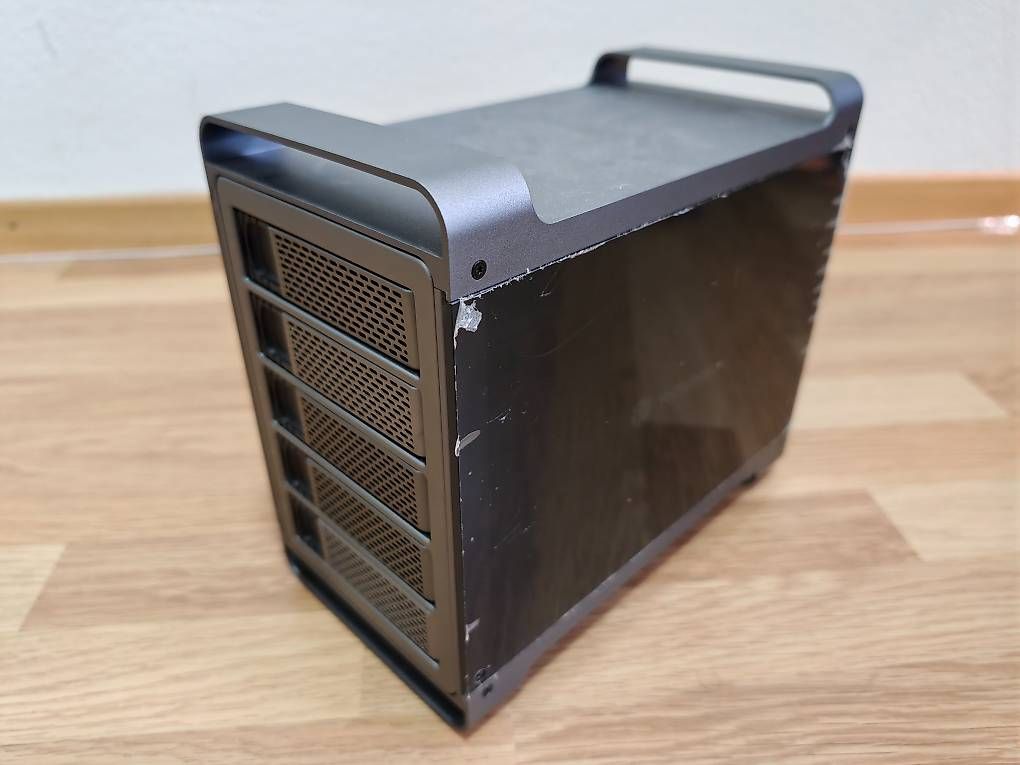 Dischi rigidi: Yottamaster 5-Bay External Hard Drive Enclosure  USB 3.0 – Usato da Zug venduto da ric_m2pn