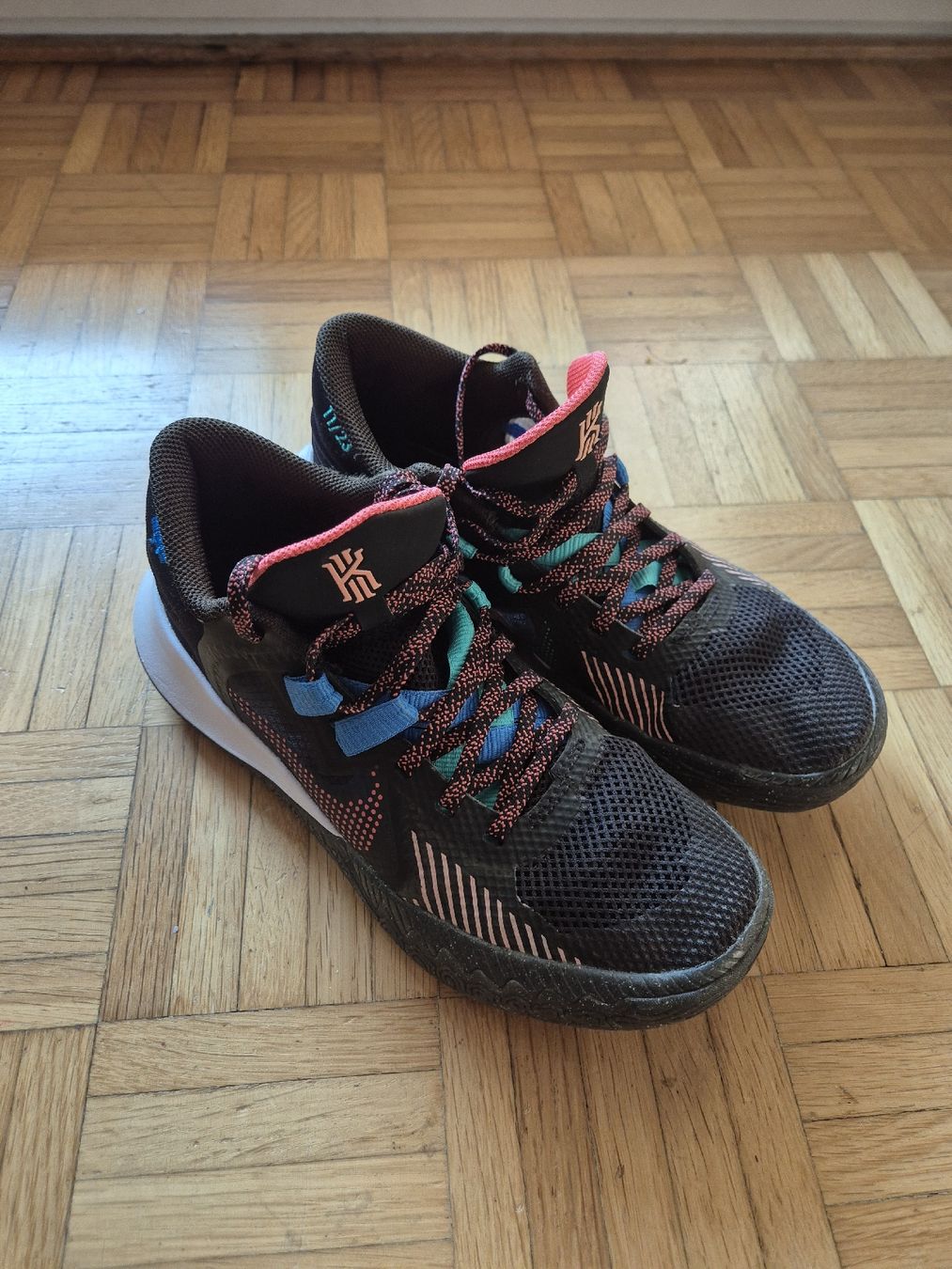 Herrenschuhe: Nike Kyrie Flytrap 5 Gr. 39 – Gebraucht aus Luzern von nnamfuak