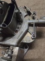 Ford V8  (De Tomaso Pantera) 351 C Cleveland  Vergaser 
