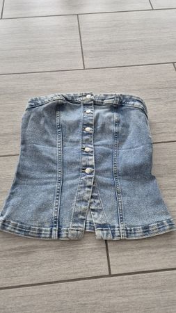 Top di jeans DIVIDED, taglia S, nuovo! Perfetta!