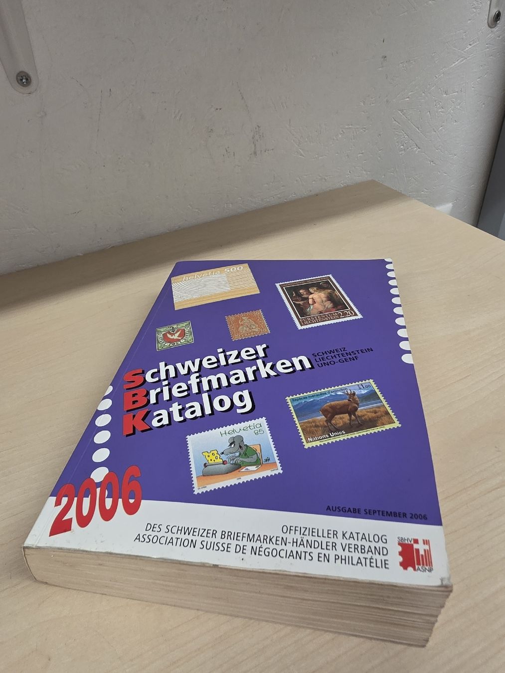 Libri: Schweizer Briefmarken Katalog 2006 Ausgabe September – Usato da Herisau venduto da Antiques.AR