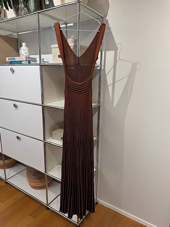 Robes: STAUD MAXIKLEID – Neuf (Voir description) à Schwyz par bofb 4