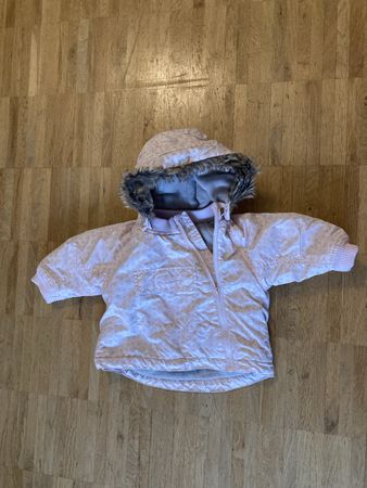 Winterjacke von H&M Grösse 68