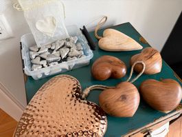 Lot 9 - Auflösung von Deco-Artikeln ❤️ Herzen