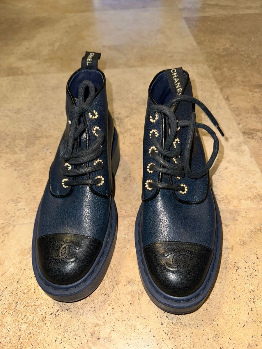 Chanel Damenschuhe: Chanel Boots – Gebraucht aus Geneve von kar_wq5h 1