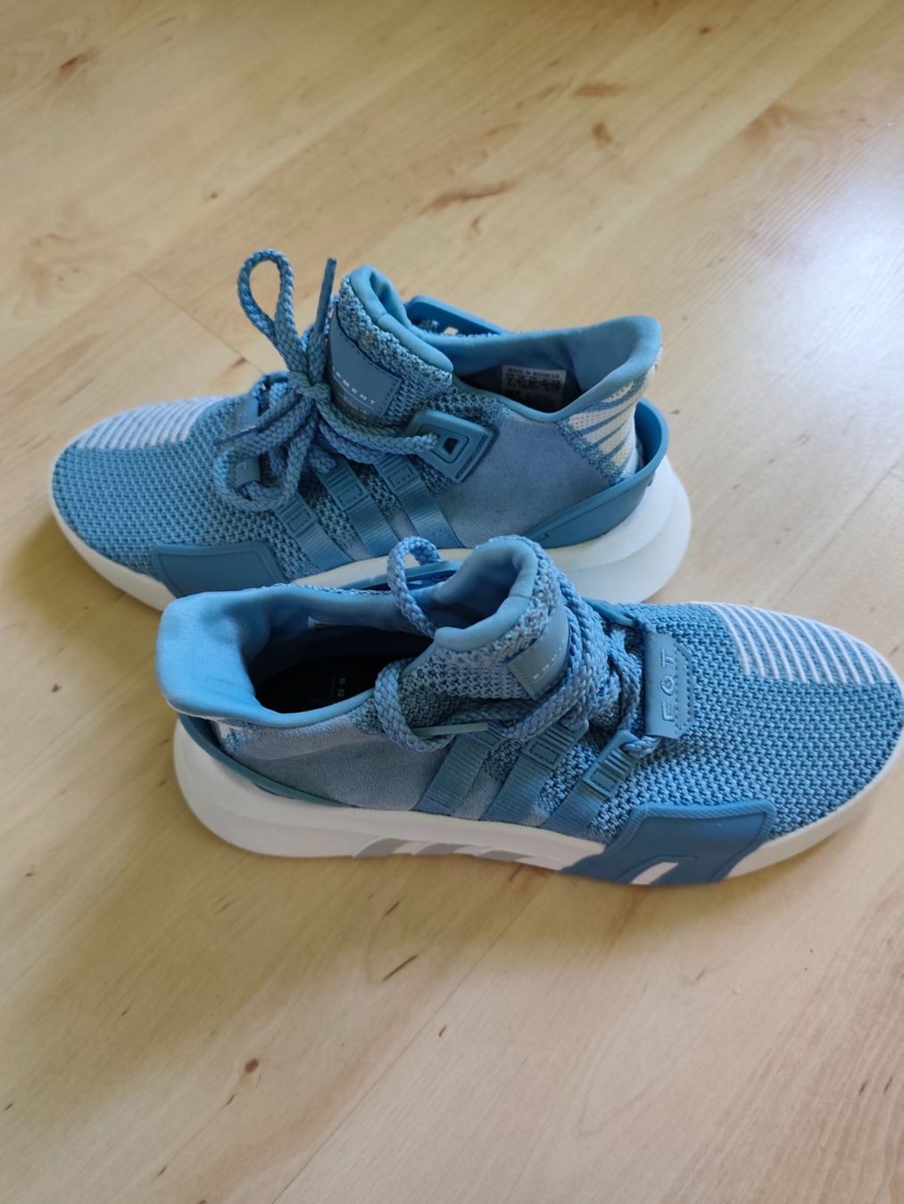 Adidas Damenschuhe: Adidas EQT Sneaker in hellblau, Grösse38 2/3 – Neu (gemäss Beschreibung) aus Rheineck von Polcadot 2