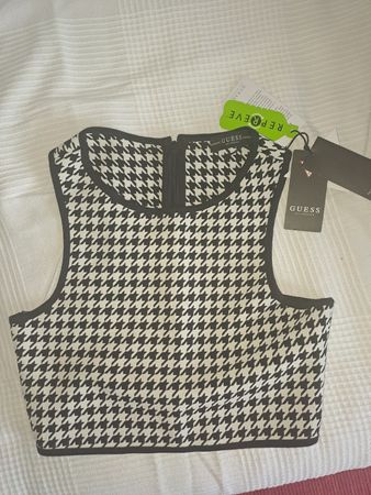 Guess Top Grösse XS, nie getragen