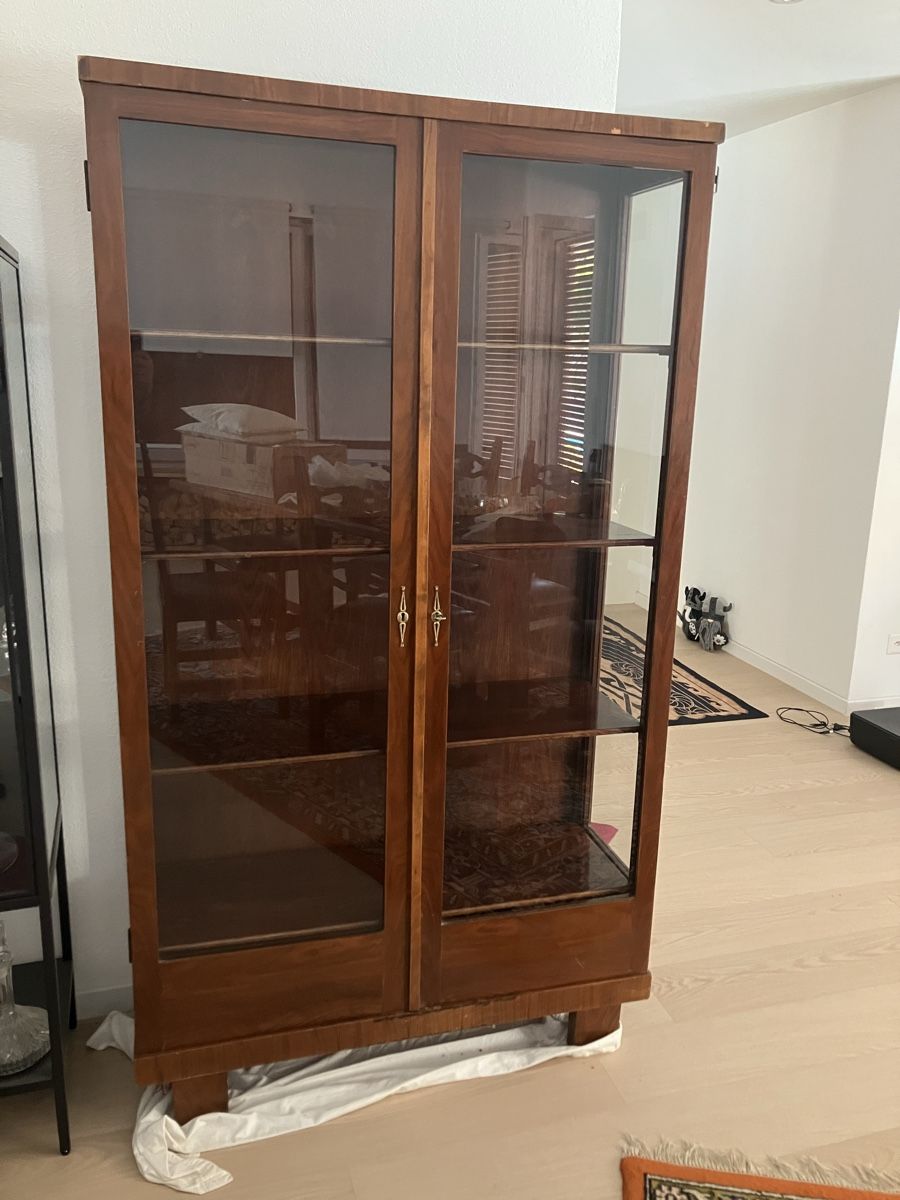 Vetrine: Vetrina in legno con mensole, stile classico – Usato da Origlio venduto da Zeto.81