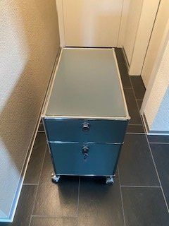 Banconi: Quadro grauer Rollcontainer – Usato da Wohlen b. Bern venduto da Gabbana2 1