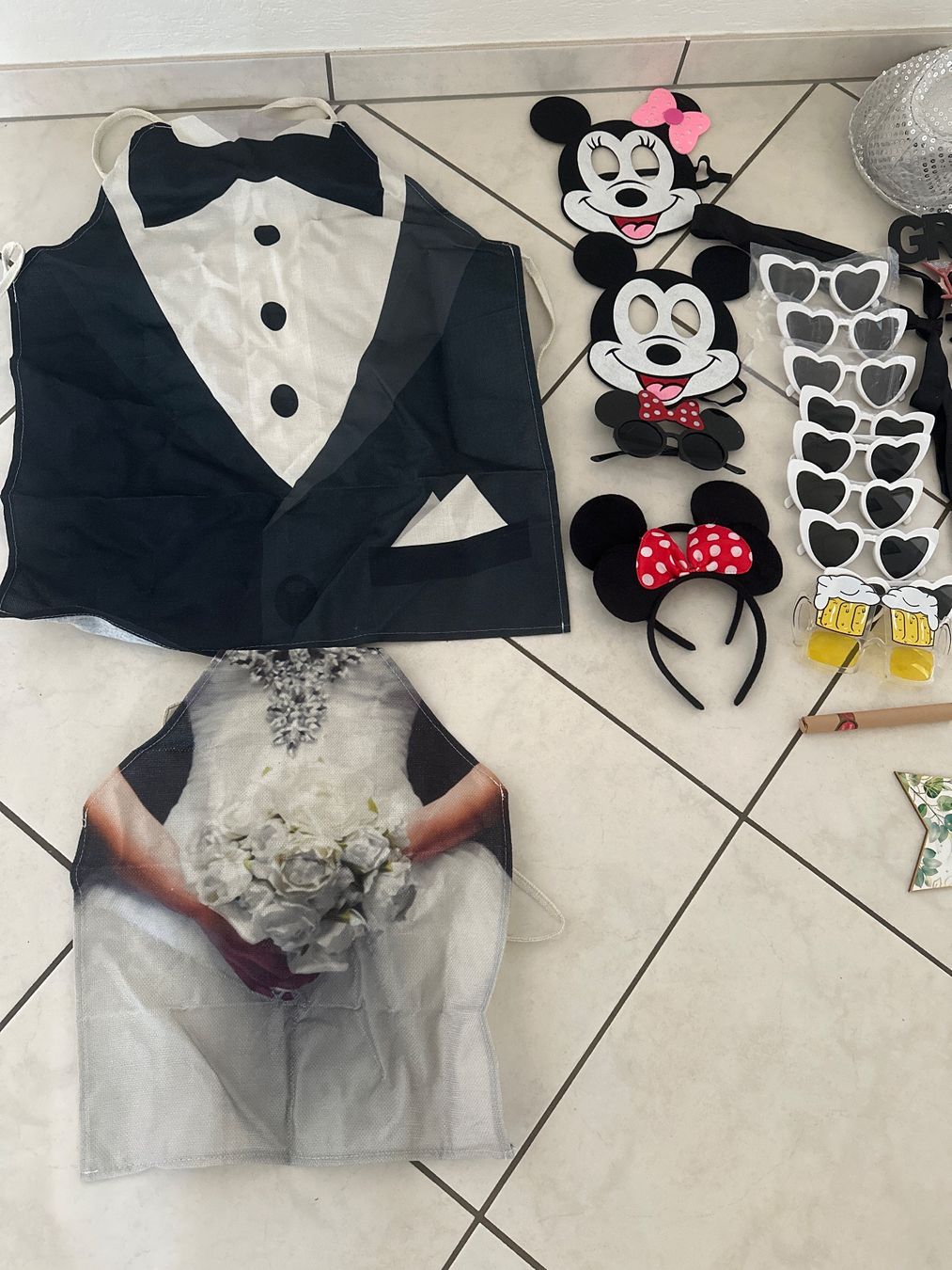 Costumi: Fotobox Accessoires Hochzeit – Usato da Wädenswil venduto da bar_xt58 1