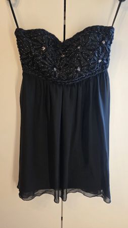 VILA Trägerloses Kleid Grösse L schwarz mit Perlenstickerei