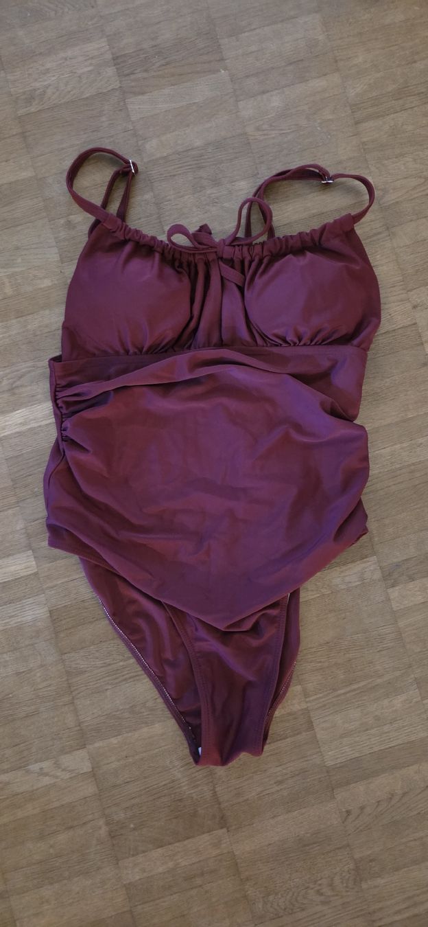 Costumi da bagno & Bikini: Badeanzug bordeaux Grösse XL neu Shape-effekt – Nuovo (secondo la descrizione) da Näfels venduto da CH.Kchlineknopf 2