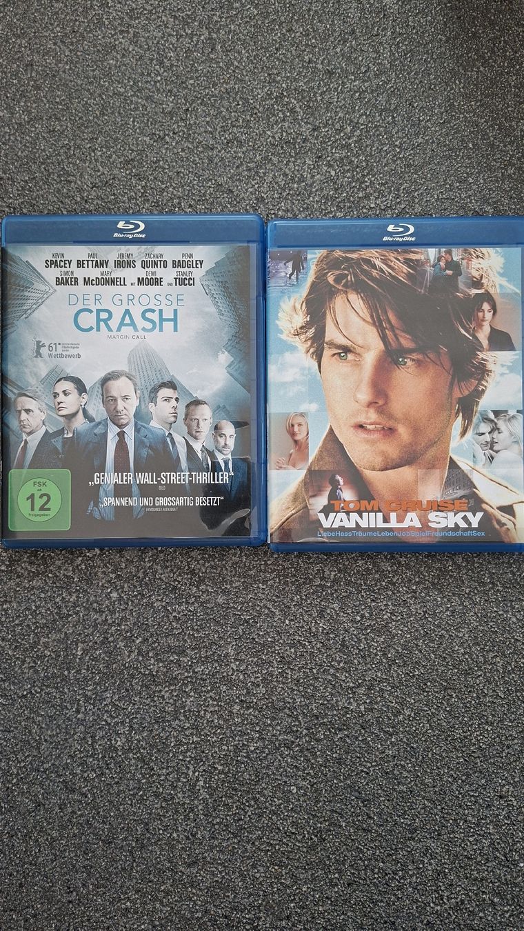 Tutti i DVDs: Blue Ray Vanilla Sky + Der grosse Crash – Usato da Hünenberg venduto da 1902