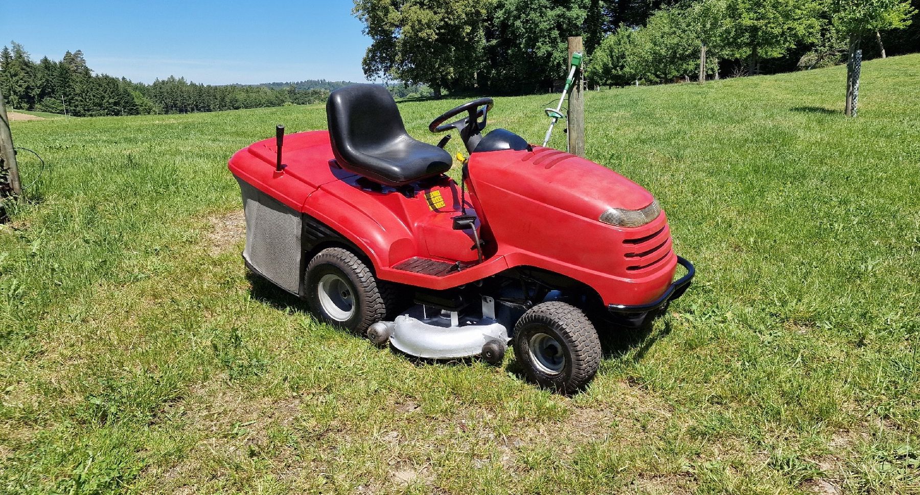 Honda Tagliaerba: Honda HF2417 Rasentraktor  – Usato da Tagelswangen venduto da Axel_36