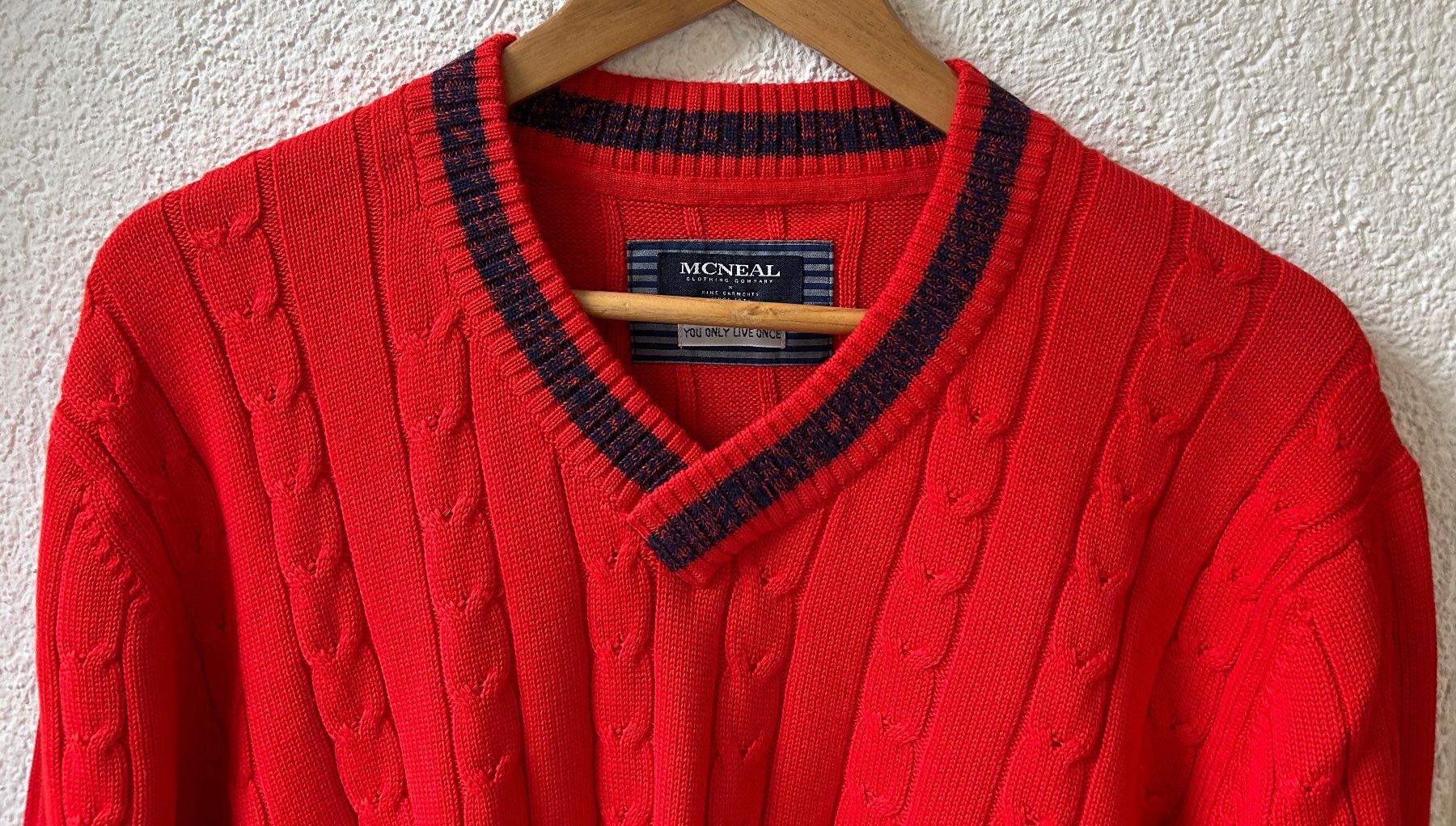 Pullover & Sweatshirts: Pullover – Gebraucht aus STUDEN BE von SMIROS