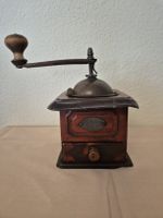 Antike Kaffeemühle "Carl Zetterlund" aus Metall