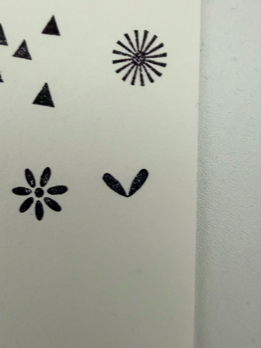 Timbri: Rubber stamp: leaves  – Usato da Thun venduto da dar_fz6y