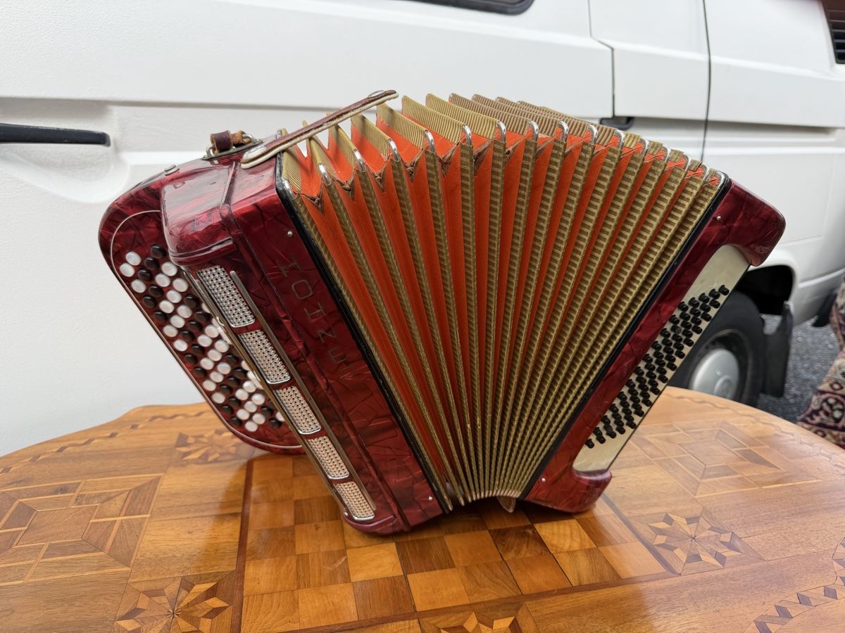 Hohner Instruments de musique: Handorgel Hohner  – D'occasion à Domdidier par Watch3210 3