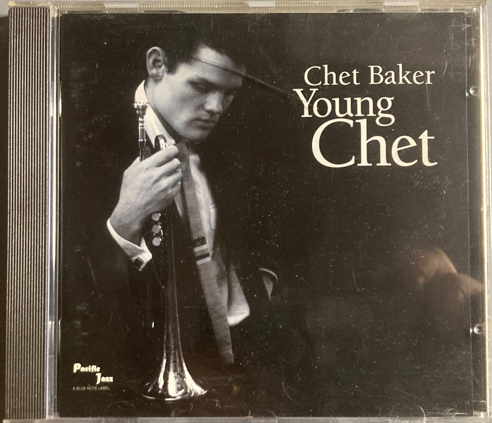 CDs: CHET BAKER - YOUNG CHET – Gebraucht aus Poliez-Pittet von Newtown-Records