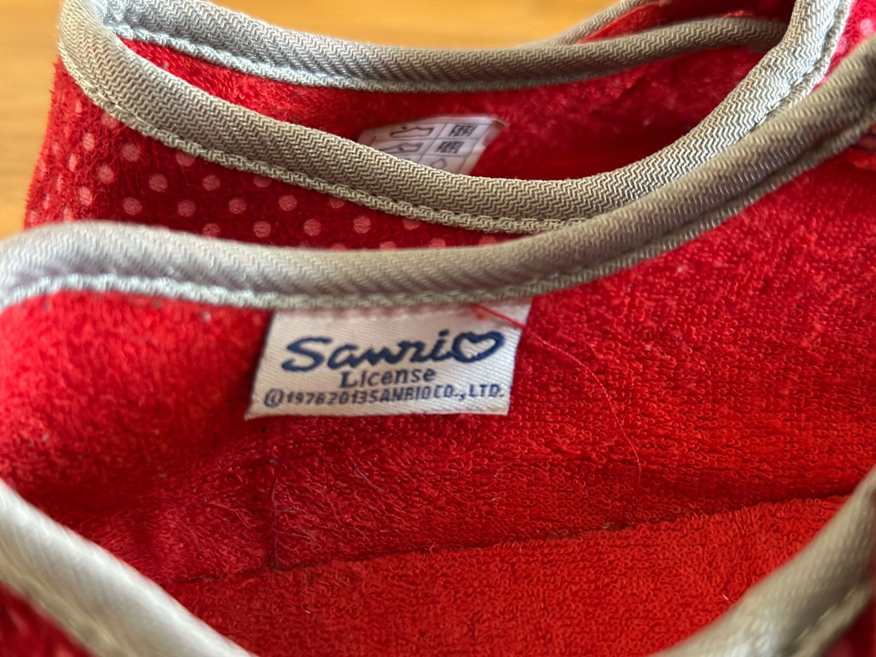 Scarpe per ragazze: hausschuhe kinder Kitty Gr 35 – Usato da Zürich venduto da poliveira 4
