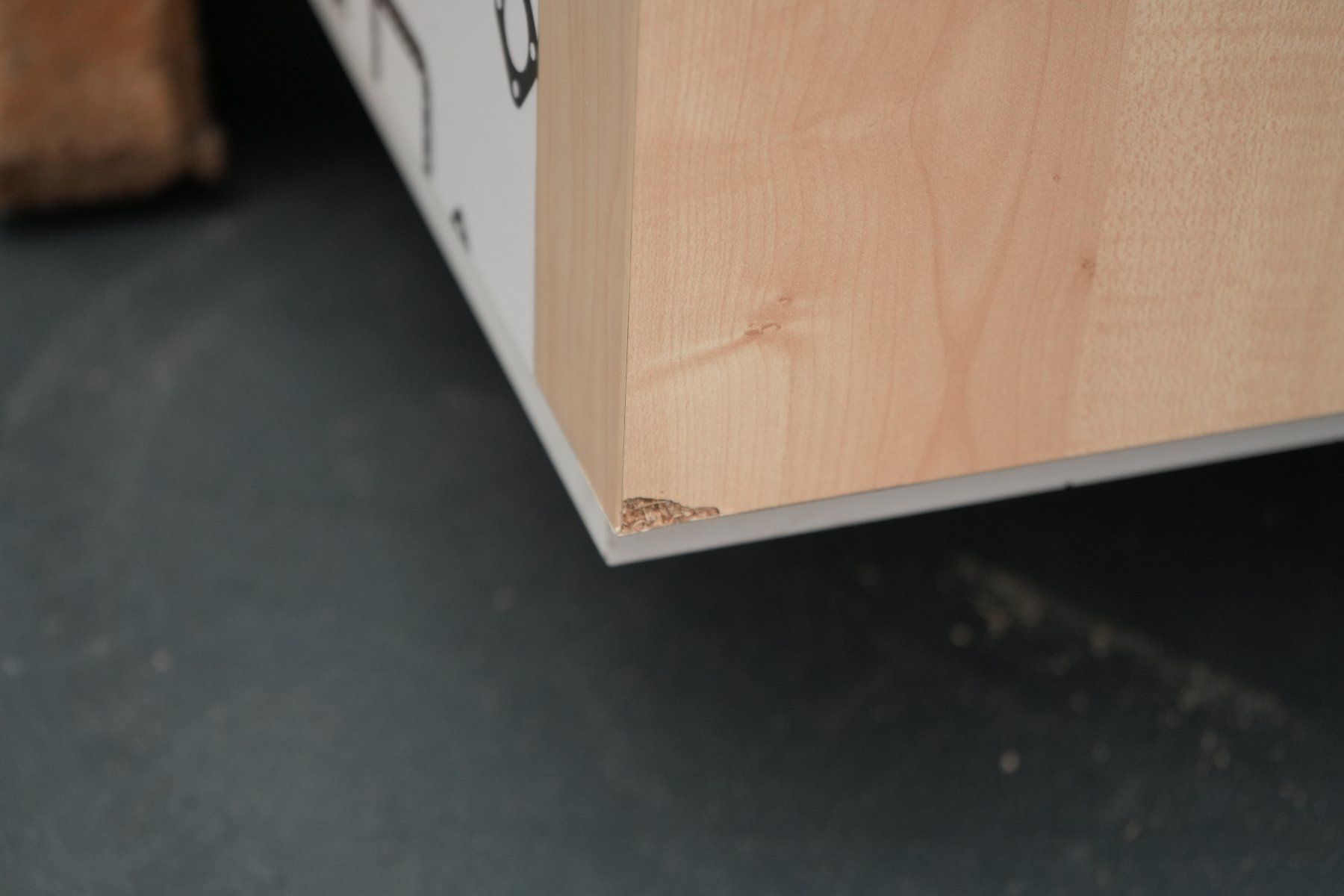 Schränke: Abarth Schrank mit Glass – Gebraucht aus Safenwil von EFAGSafenwil5745 4