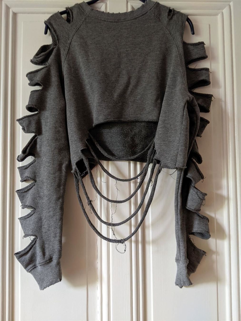 Pullover & Sweatshirts: KIKIRIKI : Pull grunge-destroy-lagenlook M – Neu (gemäss Beschreibung) aus Petit-Lancy von lilycerise 2