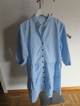 Kleid luftig hellbau - Gr. 40 - neu!