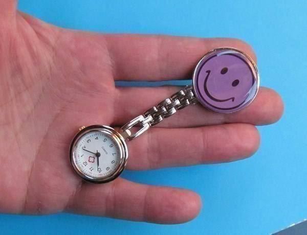 Uhren: Neue Smiley Uhr als Hänger Silberglänzend – Neu und originalverpackt aus St. Margarethen TG von ursk10 5