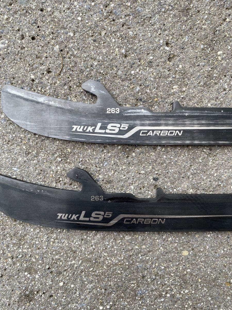 Bauer Schlittschuhe: Tuuk 263 Hyperlite Blades – Gebraucht aus Herrliberg von mas_7lxb