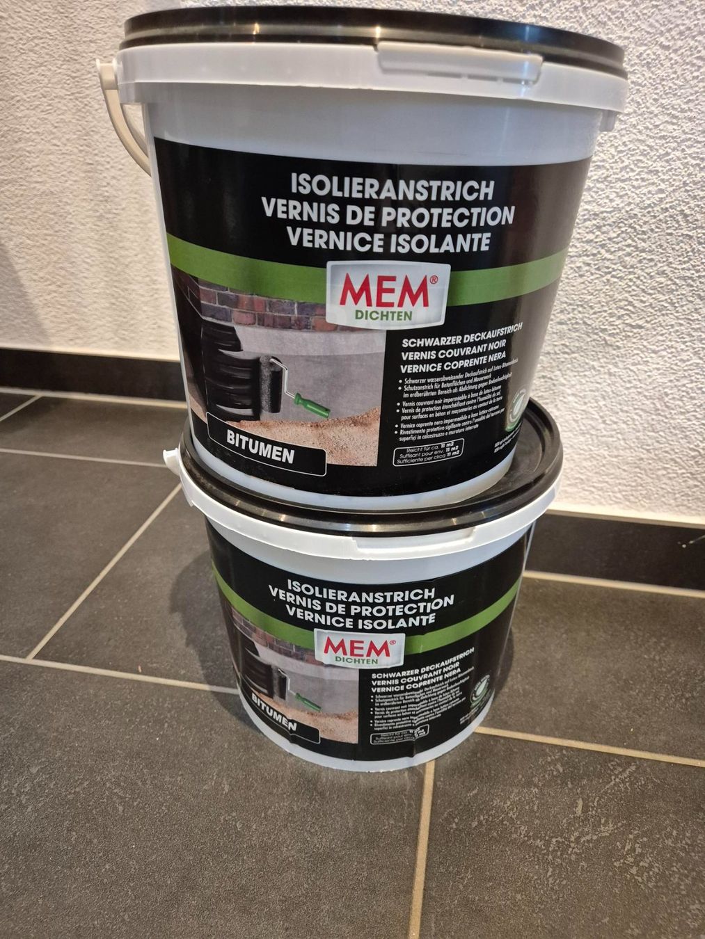 Sanitari: 2x 5L MEM Schwarzter Deckaustrich Abdichtungsfarbe – Usato da Möriken AG venduto da rog_wwk9