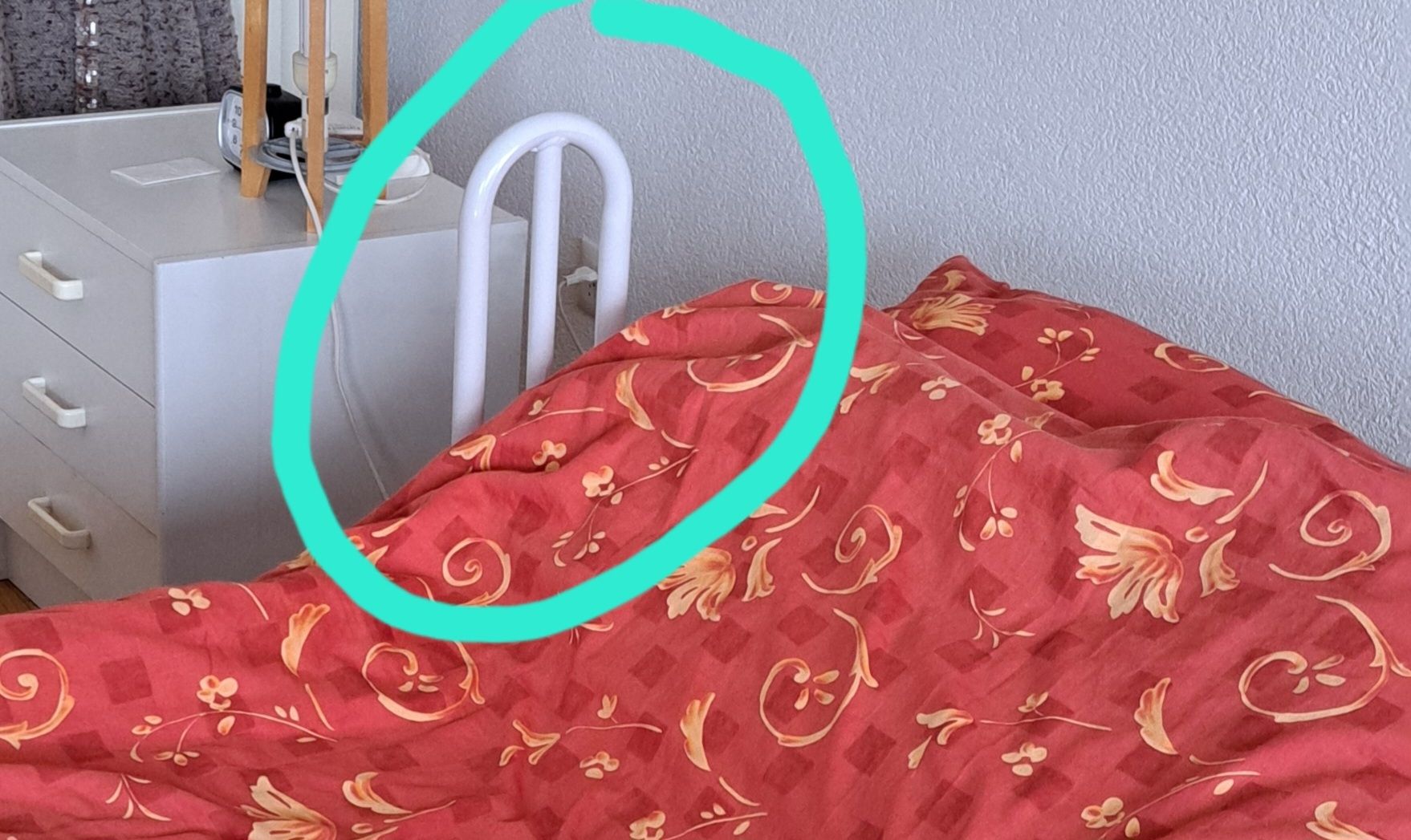 Attrezzature mediche: Aufsteh Hilfe Bett – Usato da Hägendorf venduto da fmhaegendorf 2