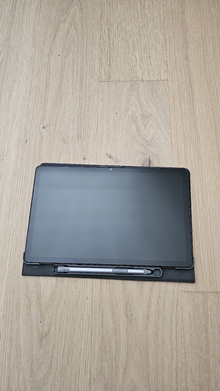 Lenovo Tablet PC: TOP Lenovo Tab M10 Plus 3rd Gen mit Stift und Hülle – Usato da Mels venduto da noobnaldo