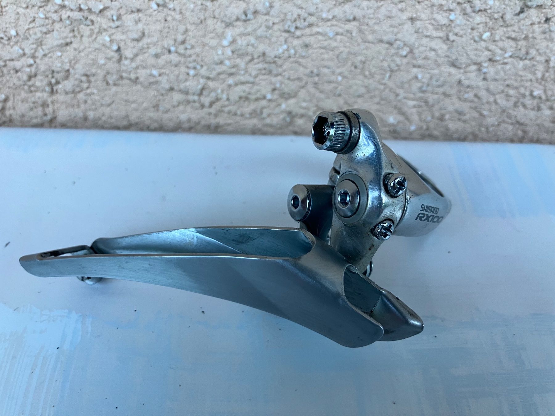 Shimano Pezzi di ricambio: Umwerfer Shimano RX100 FD-A551 – Usato da Trimbach venduto da cendira