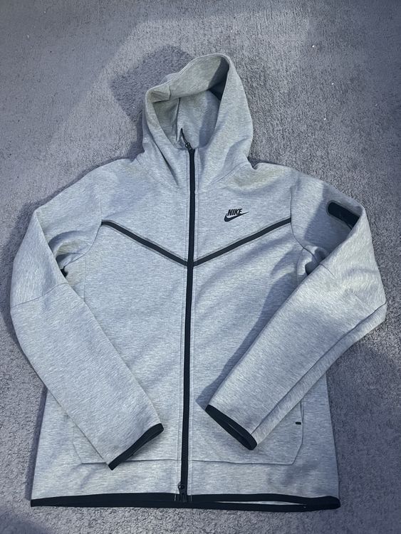 Nike Tech Fleece Grey 