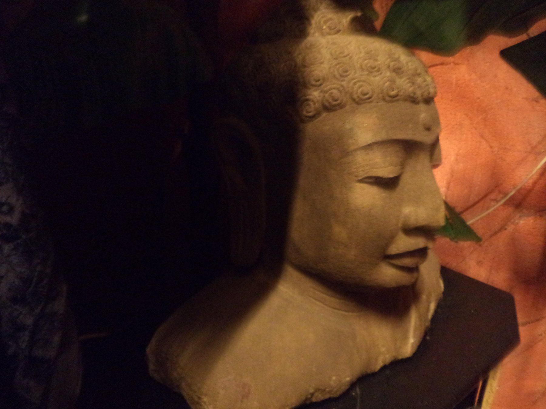 Skulpturen & Statuen: alter Steinkopf  Tibet sehr schwer hat sein alter – Gebraucht aus Rieden AG von Wirth03 2