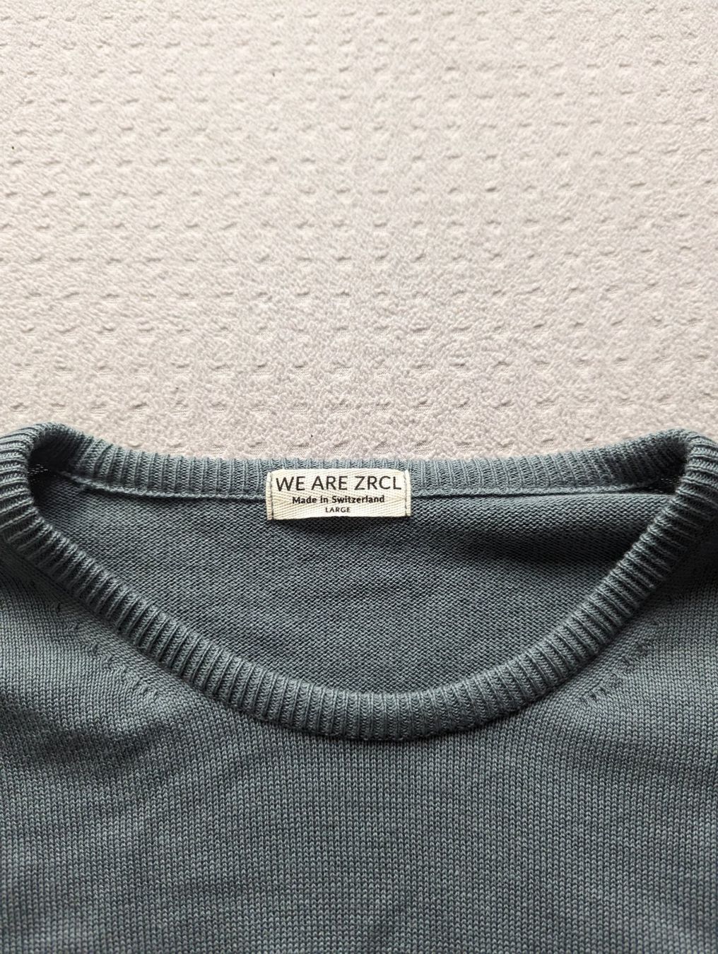 Maglioni & Felpe: ZRCL Basic Sweater Swiss Edition / Neu / Men / L – Nuovo (secondo la descrizione) da Ittigen venduto da Deriento 5