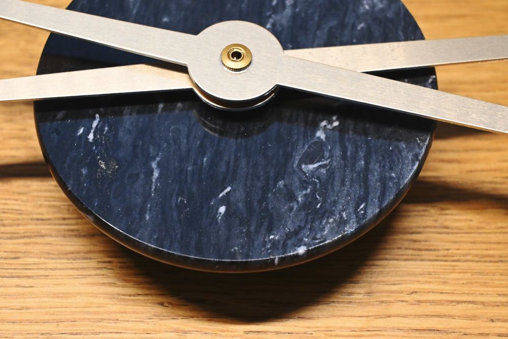 Bolia Needle Clock - Schwarzer Marmor - Wanduhr (Neu und ...