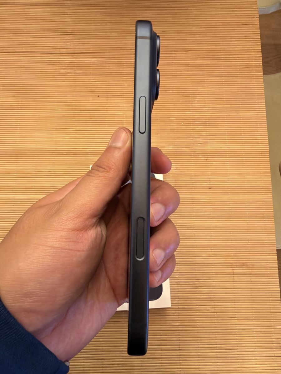 Apple Portables: iPhone 17 pro max – Neuf (Voir description) à Zürich par Yoni_to 2