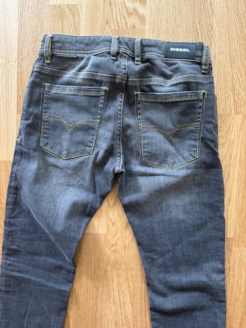 Diesel Pantaloni: Jeans Diesel Gr.176 wie neu – Usato da Wabern venduto da MagdalenaWabern 4